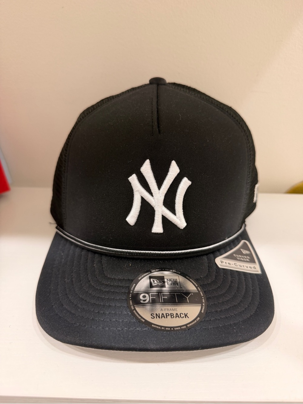 New Era Kids Black & White New York Yankees Snapback Hat